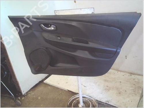 Used Front right panel RENAULT CLIO IV (BH_) 1.5 dCi 75 (75 hp) 26114167