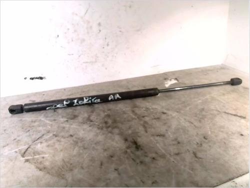 Used Tailgate lift support OPEL ZAFIRA A MPV (T98) 2.2 DTI 16V (F75) (125 hp) 26106653