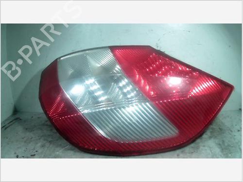 Used Right taillight RENAULT SCÉNIC II (JM0/1_) 1.9 dCi (125 hp) 26097248