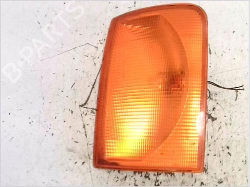 Used Left front indicator VW LT 28-46 II Van (2DA, 2DD, 2DH) 2.5 TDI (102 hp) 32492797