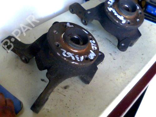 Used Right front steering knuckle RENAULT LAGUNA I (B56_, 556_) 2.2 D (B56F/2) (83 hp) 26061173