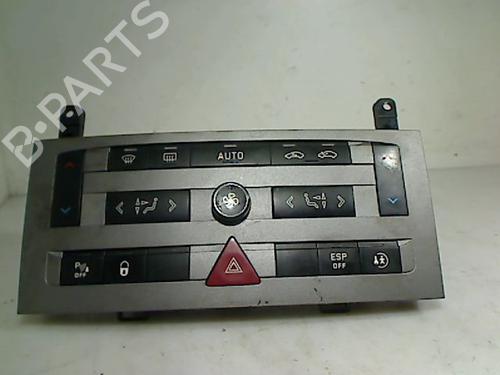 Used Climate control PEUGEOT 407 (6D_) 2.0 HDi 135 (6DRHRH, 6DRHRE, 6DRHRG, 6DRHRJ) (136 hp) 26076375