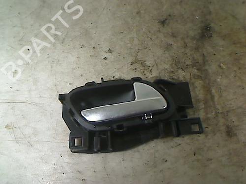 Højre bagtil invendig håndtag PEUGEOT 208 I (CA_, CC_) 1.6 HDi (92 hp) 26075983