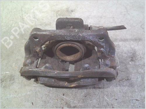 Etrier avant droit MINI MINI CLUBMAN (R55) One D (90 hp) 33236482