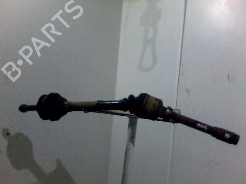 Used Right front driveshaft PEUGEOT 206 Hatchback (2A/C) 1.4 i (75 hp) 26078098