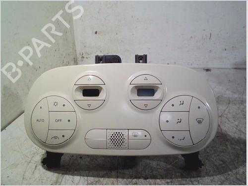 Used Climate control FIAT 500 (312_) 1.3 D Multijet (312AXB1A) (75 hp) 26114421
