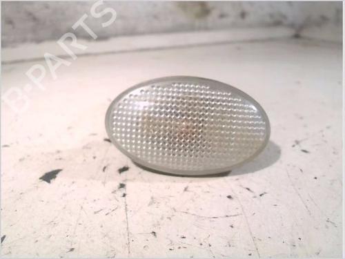 Used Left side indicator MERCEDES-BENZ VITO Van (W447) 109 CDI (447.601, 447.603, 447.605) (88 hp) 26109241