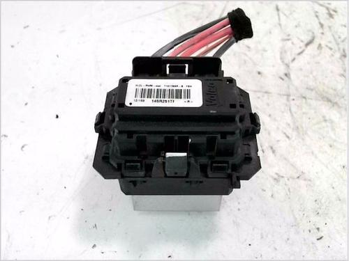 Used Heater resistor RENAULT GRAND SCÉNIC III (JZ0/1_) 1.5 dCi (JZ09, JZ0D, JZ10, JZ14, JZ1G, JZ29, JZ2C) (110 hp) 28325234