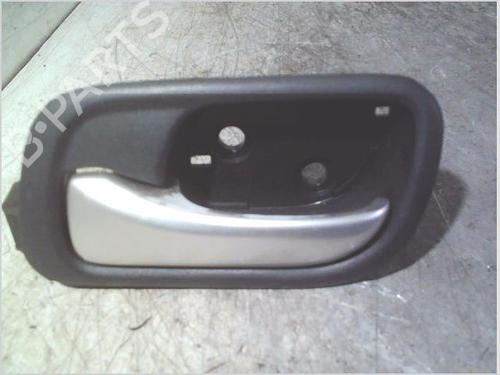 Used Front left interior door handle HONDA ACCORD VII Tourer (CM, CN) 2.2 i-CTDi (CN2) (140 hp) 30534046