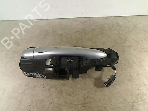 Used Front right exterior door handle RENAULT MEGANE III Hatchback (BZ0/1_, B3_) 1.5 dCi (106 hp) 26084155