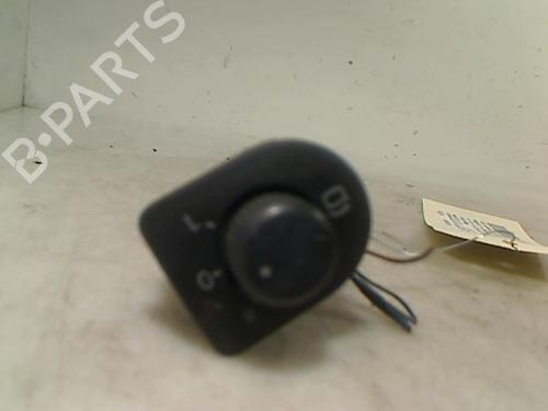 Spejlkontakt VW PASSAT B5 Variant (3B5) 1.9 TDI (110 hp) 29527436