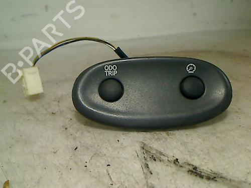 Used Switch TOYOTA YARIS (_P1_) 1.3 (NCP10, SCP12_) (86 hp) 26073821