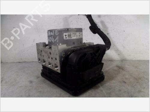 ABS pump RENAULT MEGANE IV Hatchback (B9A/M/N_) 1.5 dCi 110 (B9A3) | BP26096152M43 