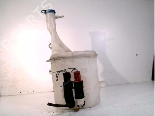 Used Windscreen washer tank TOYOTA YARIS (_P1_) 1.0 (SCP10_, SCP10R) (68 hp) 26293150