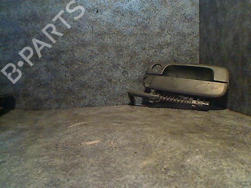 Venstre fortil udvendigt håndtag Venstre fortil udvendigt håndtag PEUGEOT 406 (8B) 1.8 16V (110 hp) 33840193 33840193