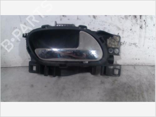 Used Front right interior door handle CITROËN C3 Picasso (SH_) 1.4 VTi 95 (SH8FSC, SH8FP0, SH8FP6) (95 hp) 26101894
