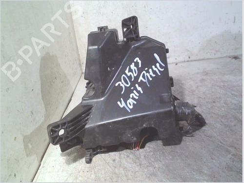 Fuse box TOYOTA YARIS (_P9_) 1.4 D-4D (NLP90_, NLP90R) | BP29026511E1 