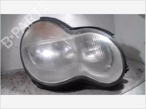 Used Right headlight MERCEDES-BENZ C-CLASS (W203) C 220 CDI (203.006, 203.008) (143 hp) 26103582