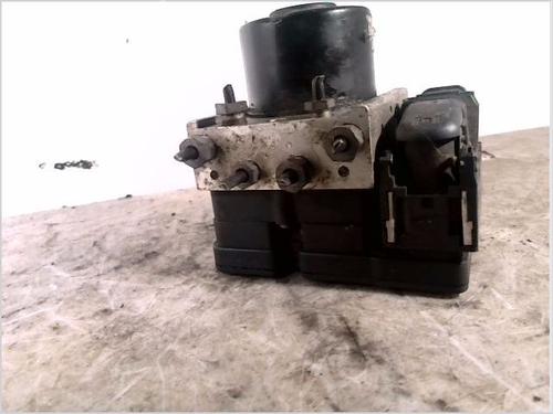 Used ABS pump FORD FIESTA VI (CB1, CCN) 1.6 TDCi (90 hp) 26106468