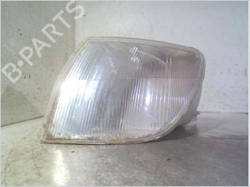 Blinklys foran venstre PEUGEOT 306 Hatchback (7A, 7C, N3, N5) 1.6 (89 hp) 29890559