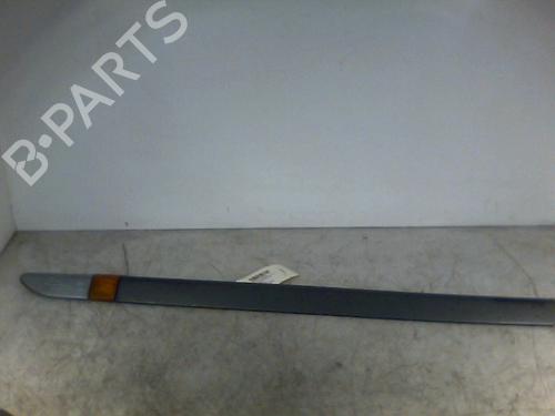 Used Door moulding trim RENAULT LAGUNA II (BG0/1_) 2.2 dCi (BG0F) (150 hp) 26070650
