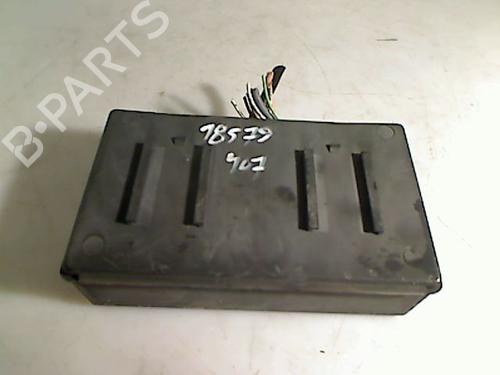 Used Fuse box PEUGEOT 407 (6D_) 2.0 HDi 135 (6DRHRH, 6DRHRE, 6DRHRG, 6DRHRJ) (136 hp) 26093981