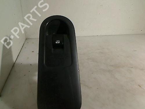 Used Switch RENAULT SCÉNIC II (JM0/1_) 1.9 dCi (JM0G, JM12, JM1G, JM2C) (120 hp) 26071953