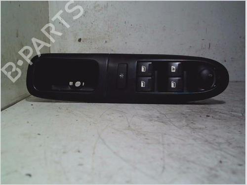 Used Switch PEUGEOT 406 (8B) 2.0 HDI 110 (109 hp) 26115091