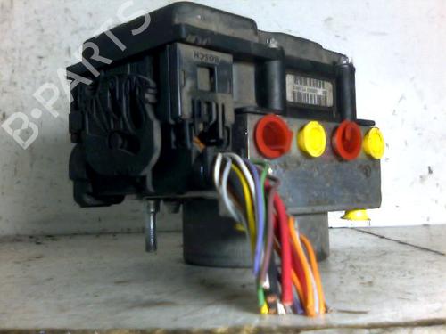 Used ABS pump RENAULT CLIO III (BR0/1, CR0/1) 1.5 dCi (BR17, CR17) (86 hp) 26926604