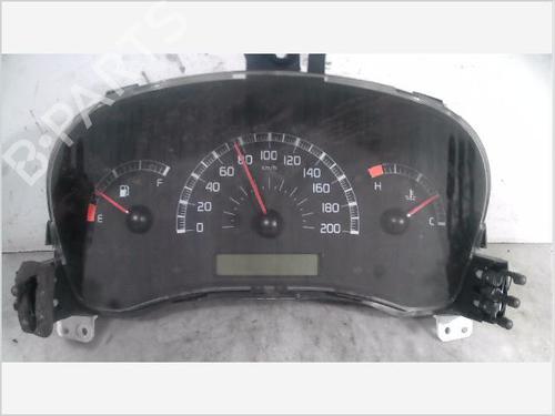 Used Instrument cluster FIAT PANDA (169_) 1.1 (169.AXA1A) (54 hp) 26099973