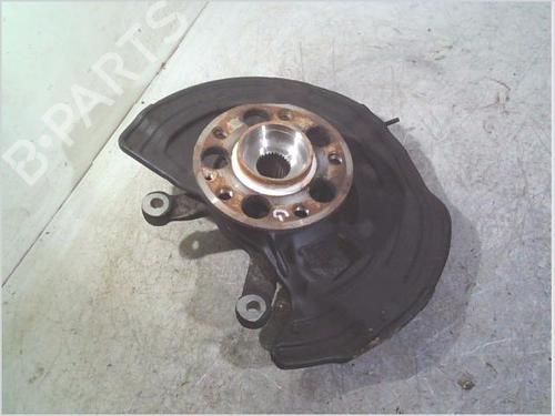 Used Left front steering knuckle MERCEDES-BENZ CLA Coupe (C117) CLA 220 CDI / d (117.303) (177 hp) 26589102