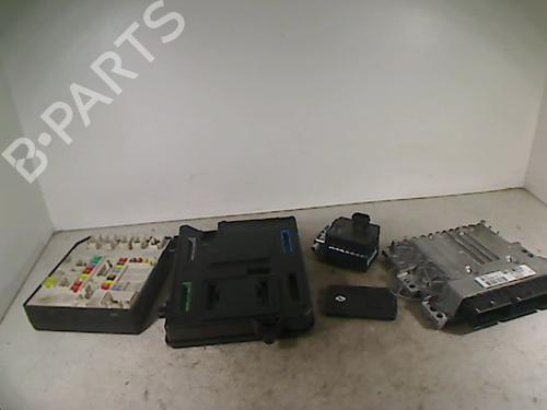 Used Engine control unit (ECU) RENAULT MEGANE III Hatchback (BZ0/1_, B3_) 1.5 dCi (106 hp) 28535510