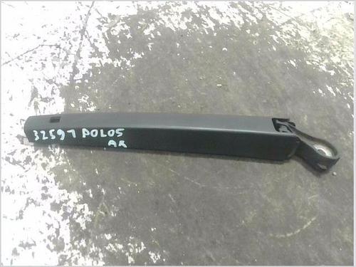 Used Rear windshield wiper arm Rear windshield wiper arm VW POLO V (6R1, 6C1) 1.6 TDI (90 hp) 39990532 39990532
