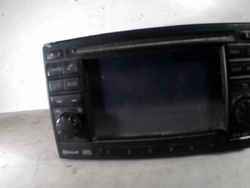 Used Radio NISSAN MICRA III (K12) 1.2 16V (65 hp) 26056705