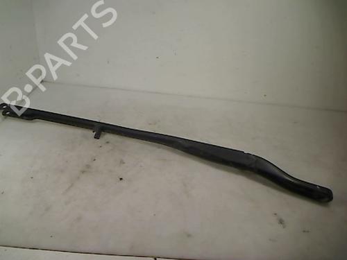 Used Front windshield wiper arm PEUGEOT 607 (9D, 9U) 2.2 HDi (133 hp) 26081957