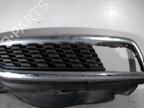 Used Grille NISSAN MICRA III (K12) 1.2 16V (65 hp) 26093809