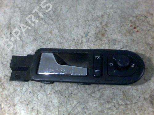 Used Front left interior door handle VW POLO (6N2) 1.9 D (64 hp) 26073898