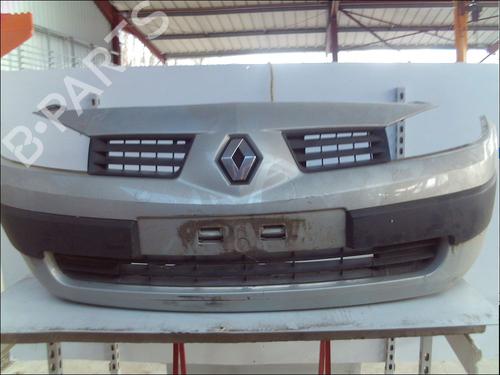 Used Front bumper RENAULT MEGANE II (BM0/1_, CM0/1_) 1.4 16V (BM0B, CM0B) (98 hp) 26105973