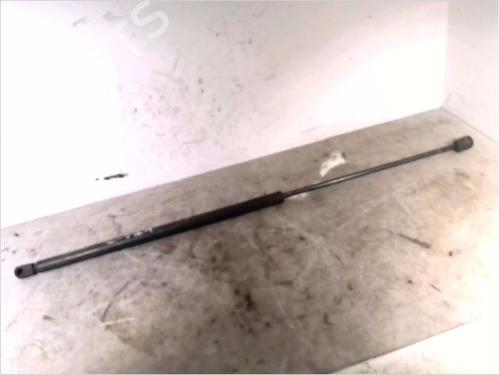 Used Tailgate lift support NISSAN JUKE (F15) 1.5 dCi (110 hp) 26106659