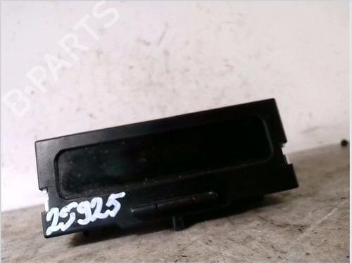 Used Display monitor RENAULT MEGANE II Saloon (LM0/1_) 1.6 16V (LM1R, LM0C) (112 hp) 26105324