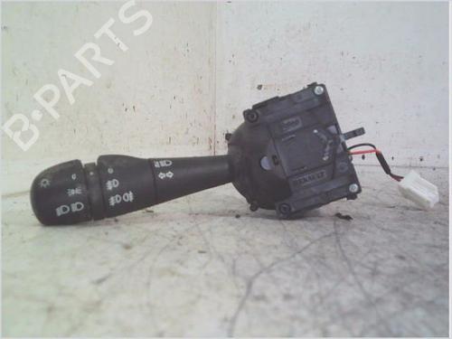Commande de phare RENAULT CLIO IV (BH_) 1.2 16V (73 hp) 26118649
