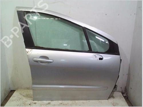 Used Right front door PEUGEOT 308 I (4A_, 4C_) 1.6 HDi (109 hp) 26116142