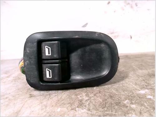 Used Switch PEUGEOT 206 Hatchback (2A/C) 1.1 i (60 hp) 26101404