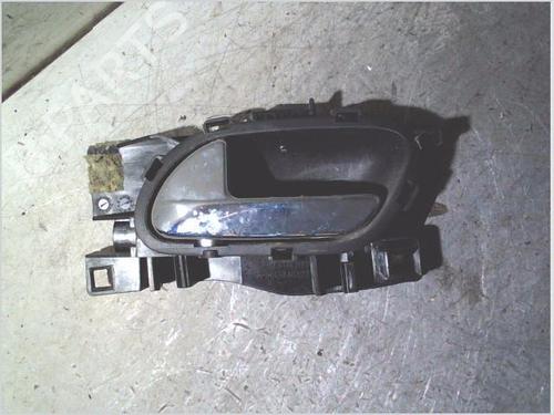 Used Rear left interior door handle Rear left interior door handle 39563209 39563209