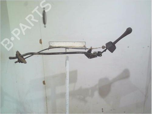 Pommeau de levier de vitesses PEUGEOT J5 Bus (280P) 2.5 D (73 hp) 32025918