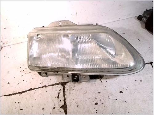 Used Right headlight RENAULT ESPACE III (JE0_) 2.2 12V TD (JE0E, JE0H, JE0P) (113 hp) 26103476