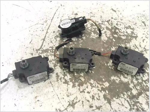 Used Heater blower motor RENAULT GRAND SCÉNIC III (JZ0/1_) 1.5 dCi (JZ09, JZ0D, JZ10, JZ14, JZ1G, JZ29, JZ2C) (110 hp) 32025911