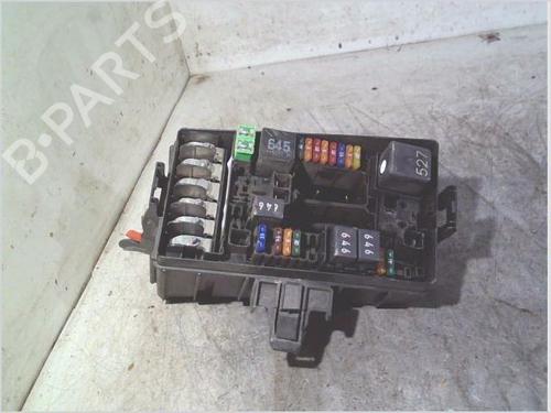 Sikringsdåse Sikringsdåse VW TOURAN (5T1) 1.6 TDI (115 hp) 33956629 33956629