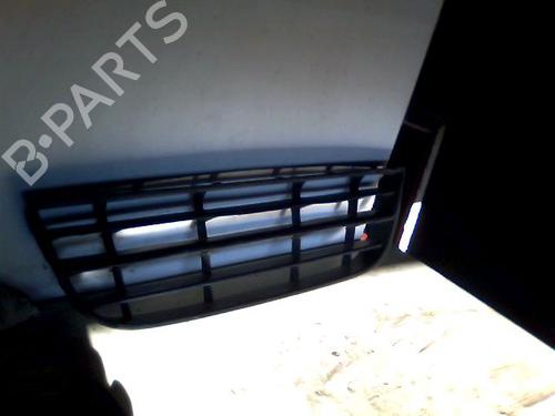 Used Grille VW POLO (9N_, 9A_) 1.4 TDI (80 hp) 26063532