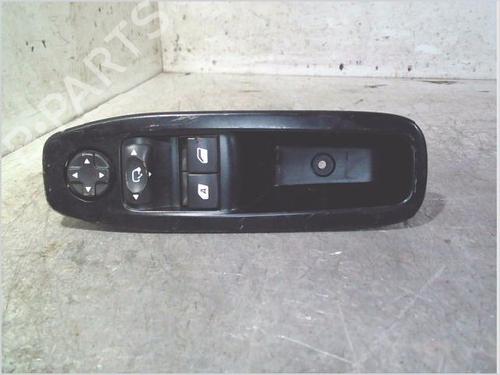 Used Switch Switch PEUGEOT 208 I (CA_, CC_) 1.2 VTI 82 (82 hp) 35802249 35802249